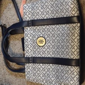 Tommy Hilfiger Handbag